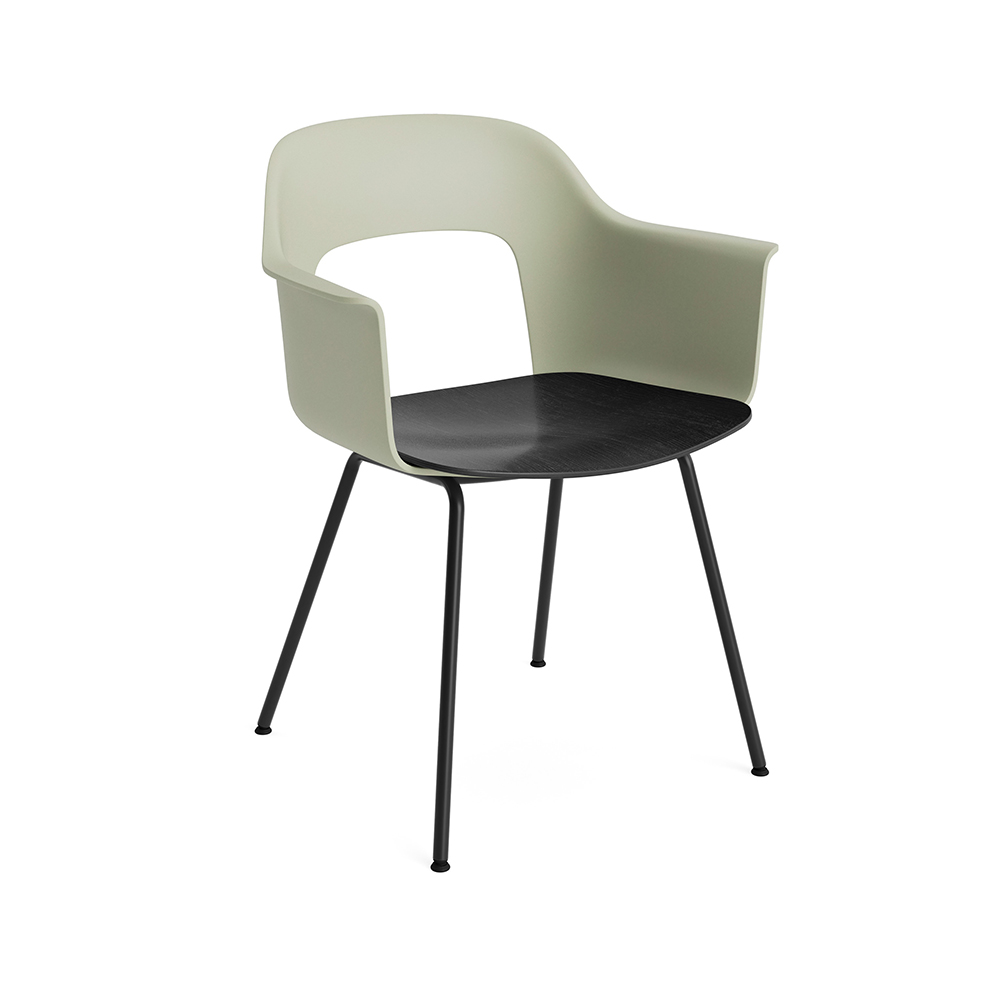 _0000_AF254-F361-AA51-01UF_Layout-Armchair-212_black-steel-4-leg-base_pastel-green-shell_black-wb-lacq-oak-seat.jpg