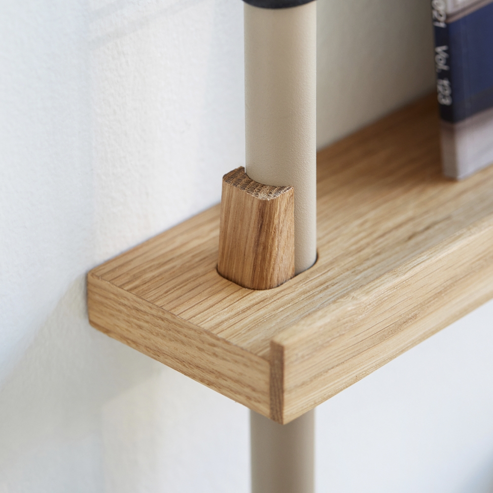 _0000s_0008_MOEBE_Magazine-Shelving_IC_Oak_Warm-Grey_High-Res_10.jpg