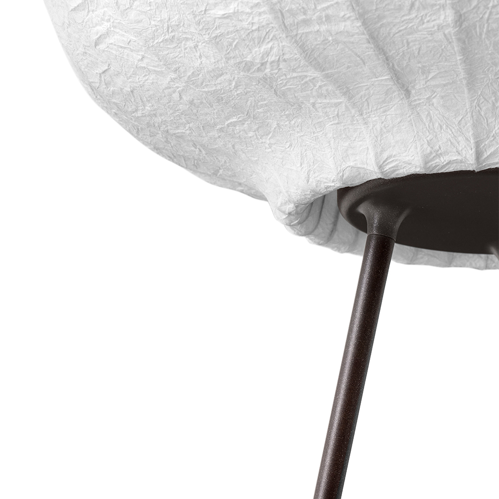 _0001_vipp-581-paper-floor-lamp-dark-oak-detail-03.jpg