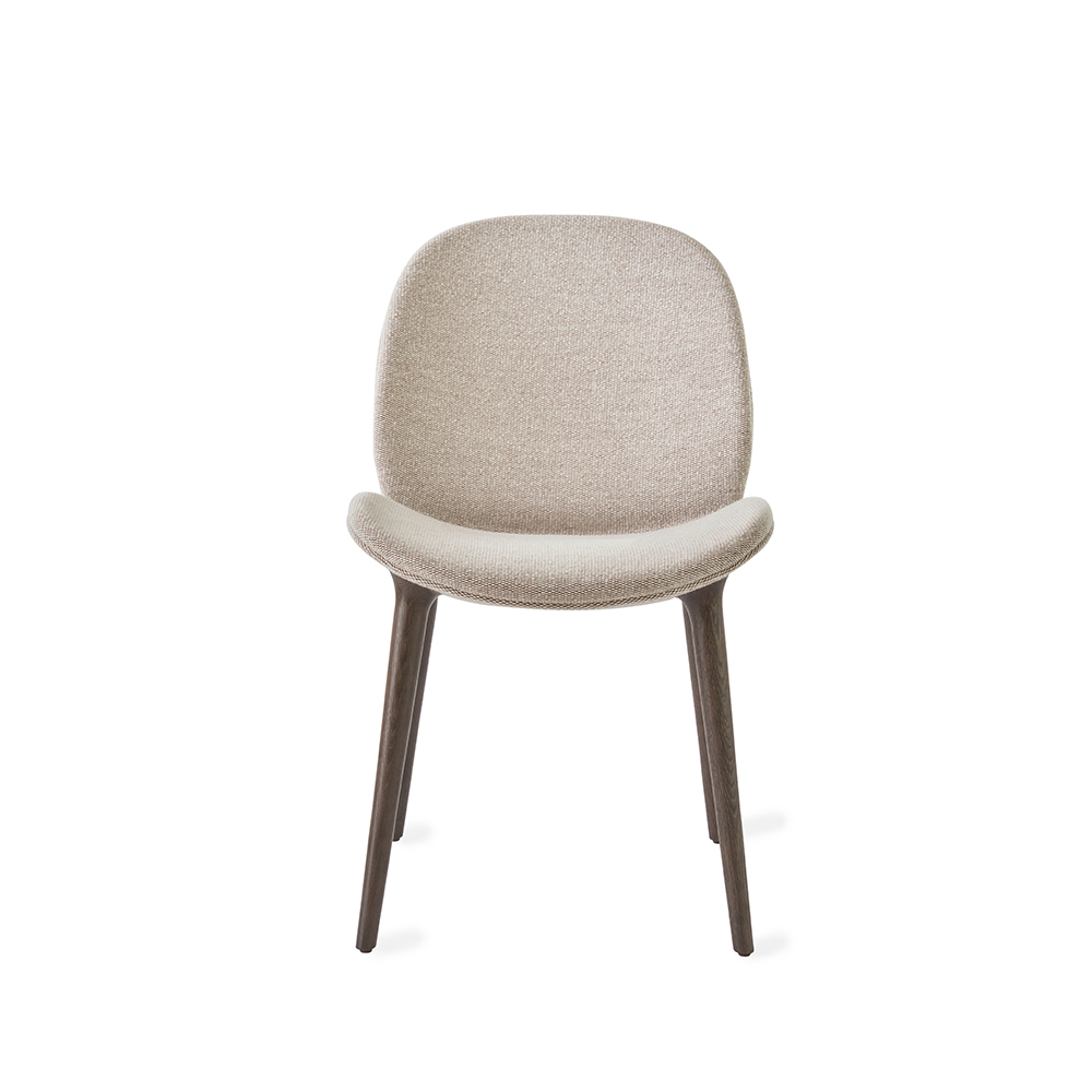 _0002_vipp-462-lodge-chair-brook-beige61474chesnut-dark-aok-01.jpg