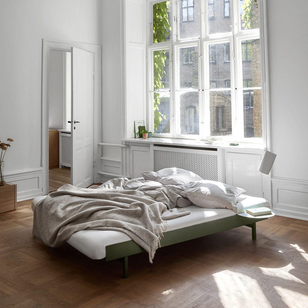 _0005_MOEBE_Bed_IC_Pine-green_High-Res_01.jpg