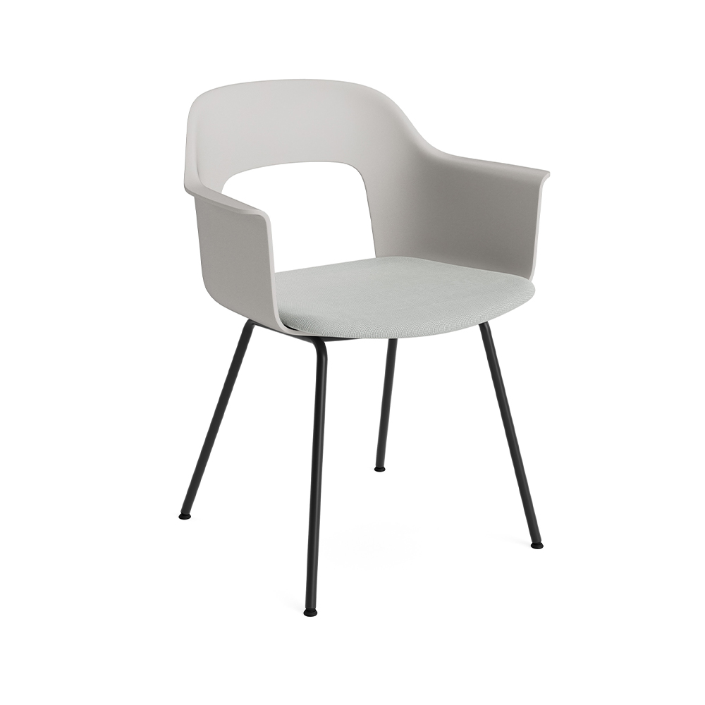 _0008_AF258-F364-AP27-01CD_Layout-Armchair-213_black-steel-4-leg-base_sky-grey-shell_seat-uph-Naveli-113.jpg