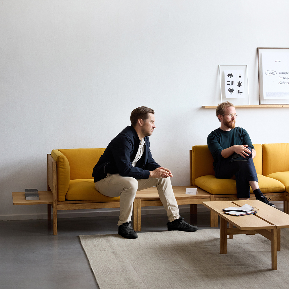 _0008_MOEBE_Modular-Sofa_IC_High-Res_117_Field-2_463.jpg