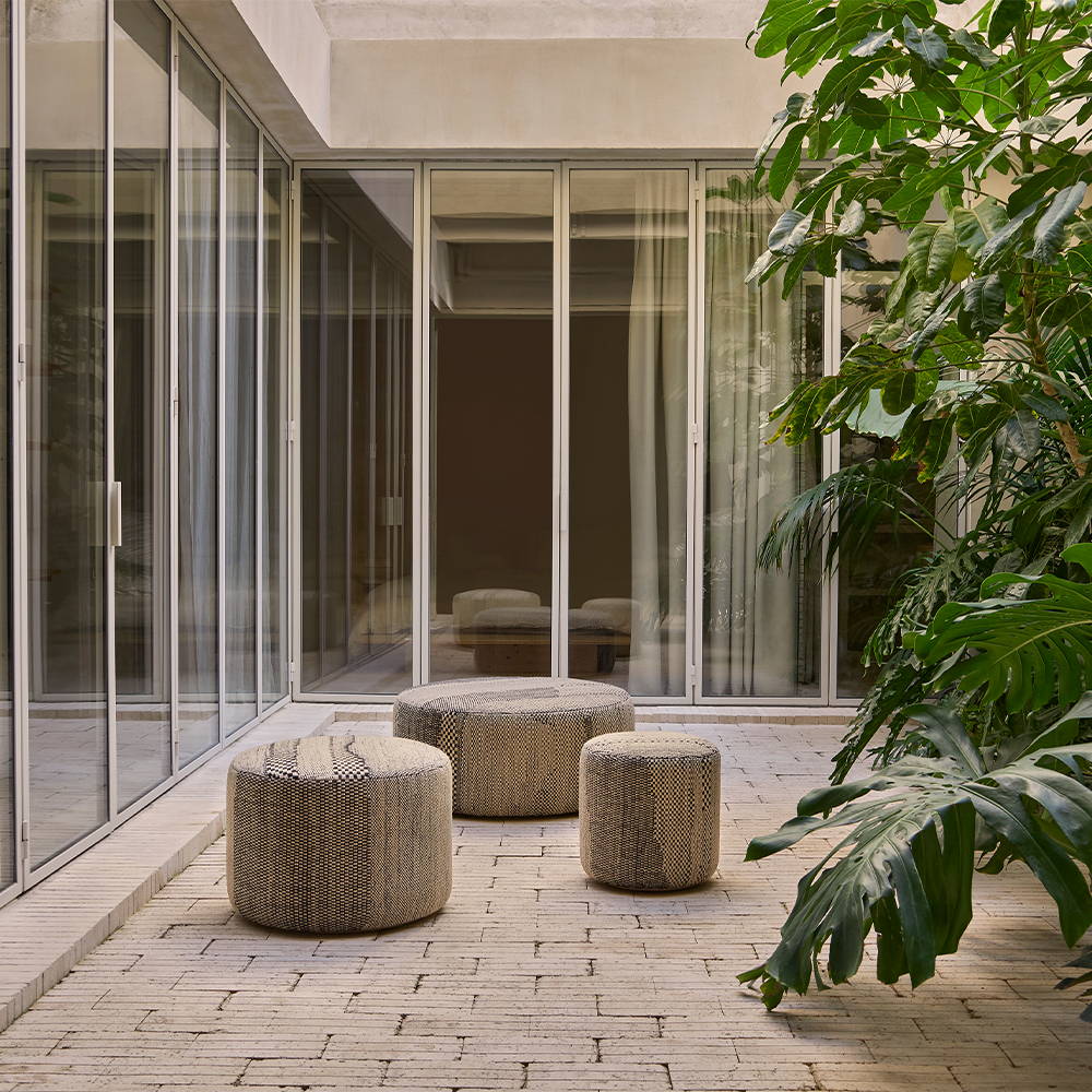 _0008_nanimarquina_wabisabi_pouf_amb8-copia.jpg