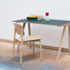 _0011_CPH90-Desk-Top-green-linoleum-wb-lacquer-oak-frame_Soft-Edge-12-wb-lacquer-oak.jpg