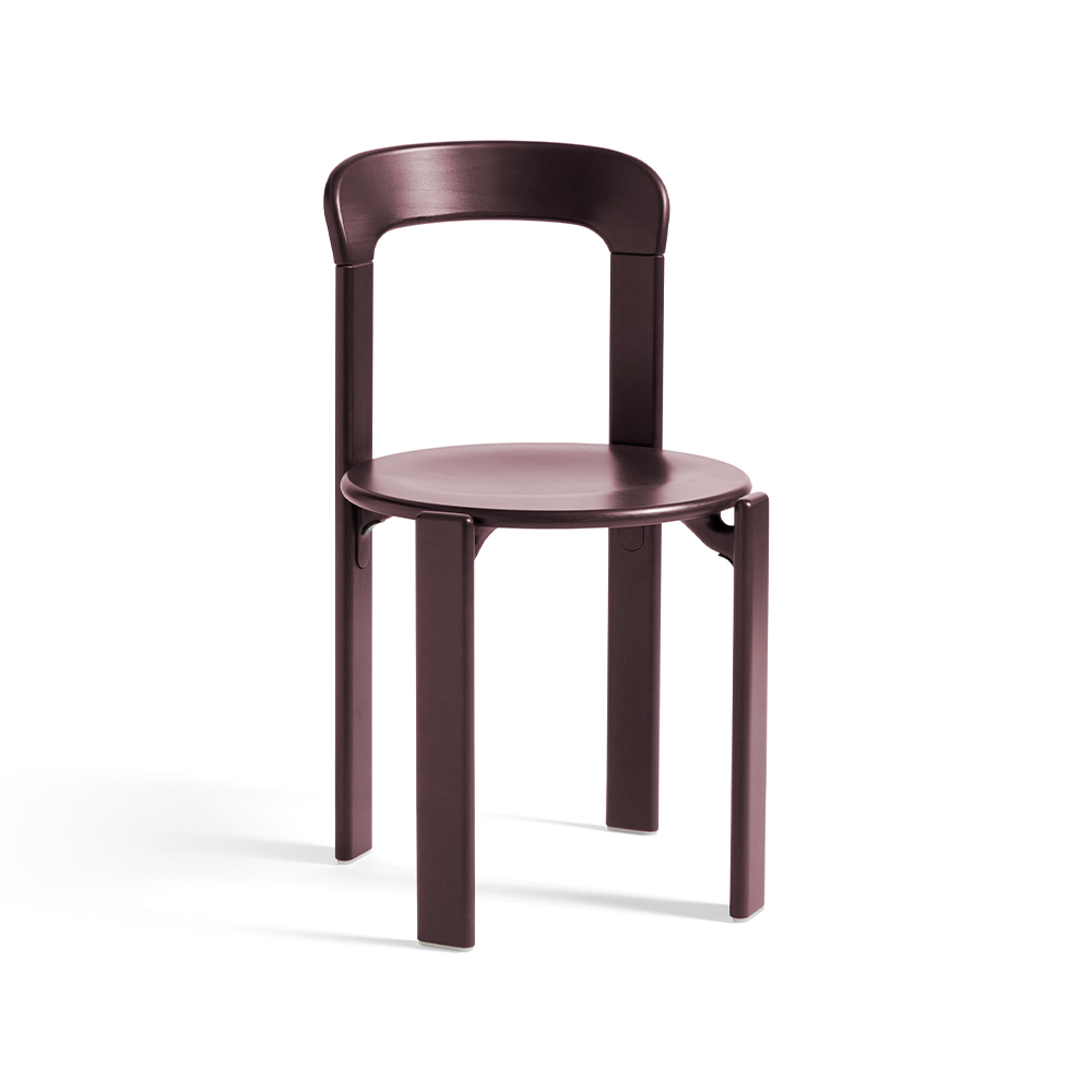 _0043_9453111809000_Rey_Chair_grape_red_wb_lacquer_beech.jpg