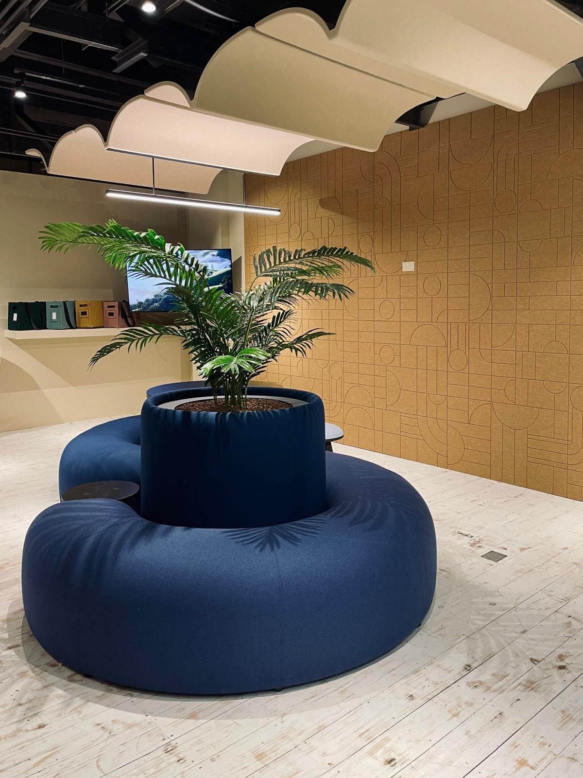 BuzziVault med LED-lys i showroom
