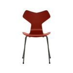Fritz Hansen Grand Prix™ stol 3130 i Venetian Red lakeret finér med warm graphite pulverlakeret stel