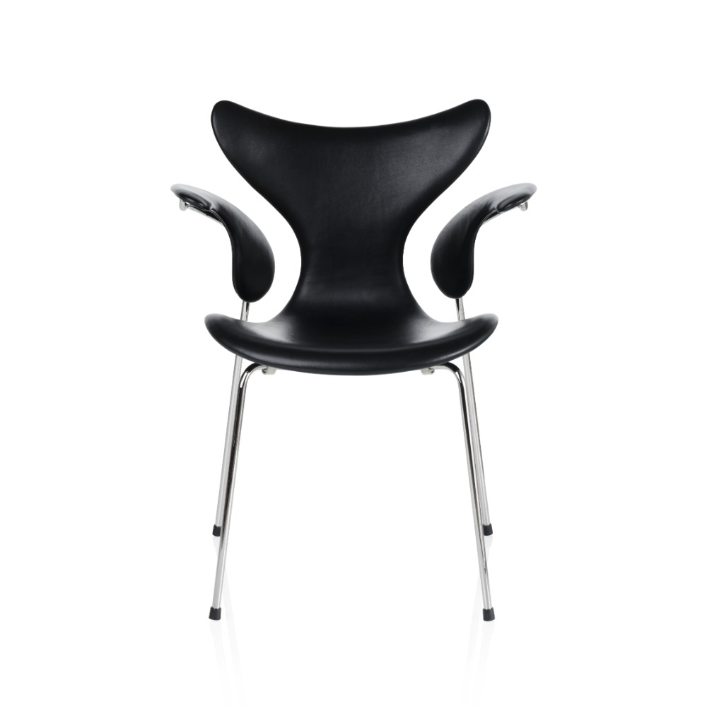 Fritz Hansen Liljen™ armstol 3208 fuldpolstret i sort læder
