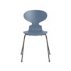 Fritz Hansen Myren™ stol 3101 i Dusk Blue farvet ask med brown bronze pulverlakeret stel