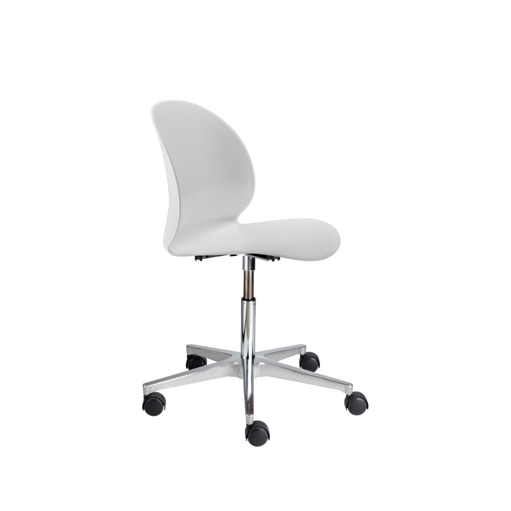 N02™ Recycle N02-30 i off-white med stel i poleret aluminium