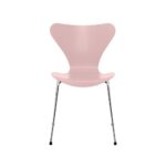 Fritz Hansen Syveren™ stol 3107 i Pale Rose farvet ask med forkromet stål stel