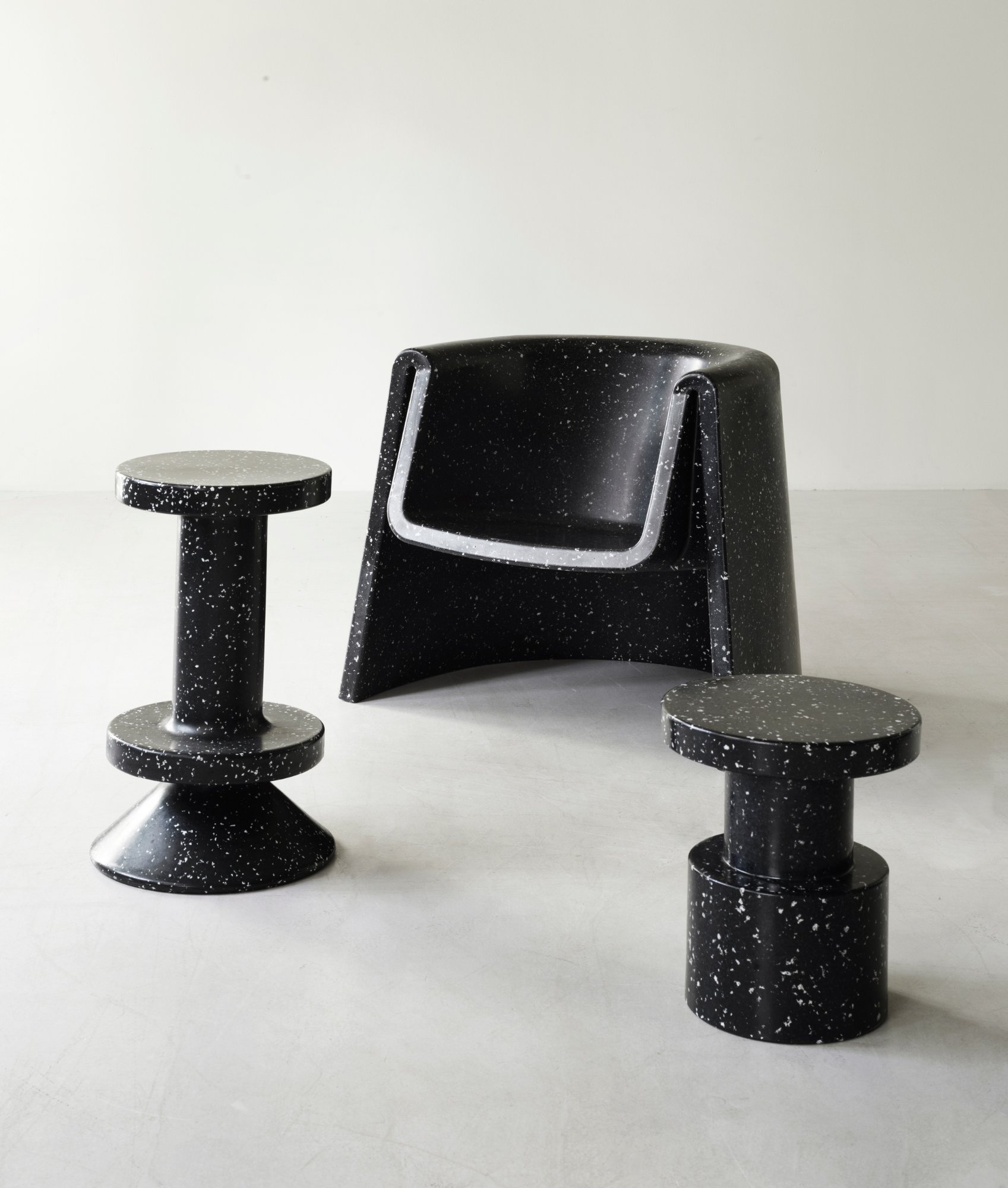 nc-miljoe-2024-bit-lounge-chair-bit-barstool-65cm-bit-stool-black