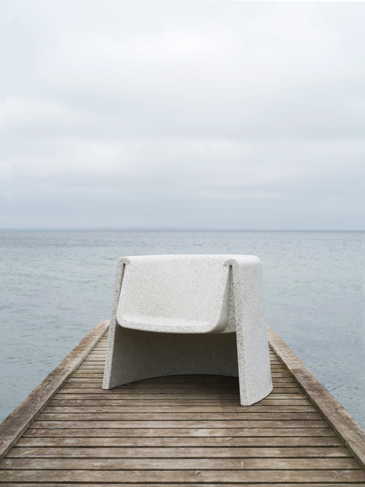 nc-miljoe-2024-bit-lounge-chair-whitewhite-05