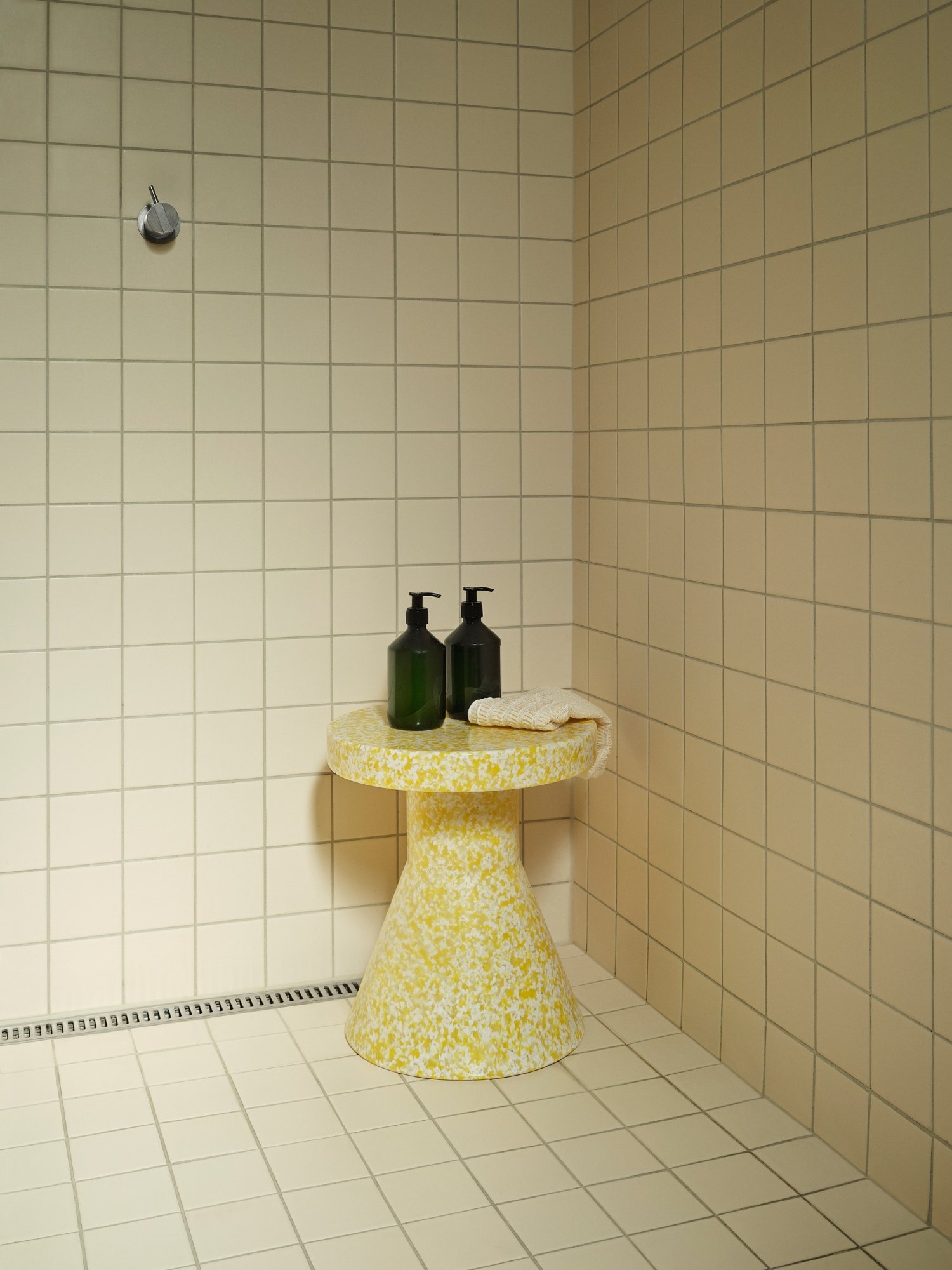 nc-miljoe-2024-bit-stool-cone-yellow-01