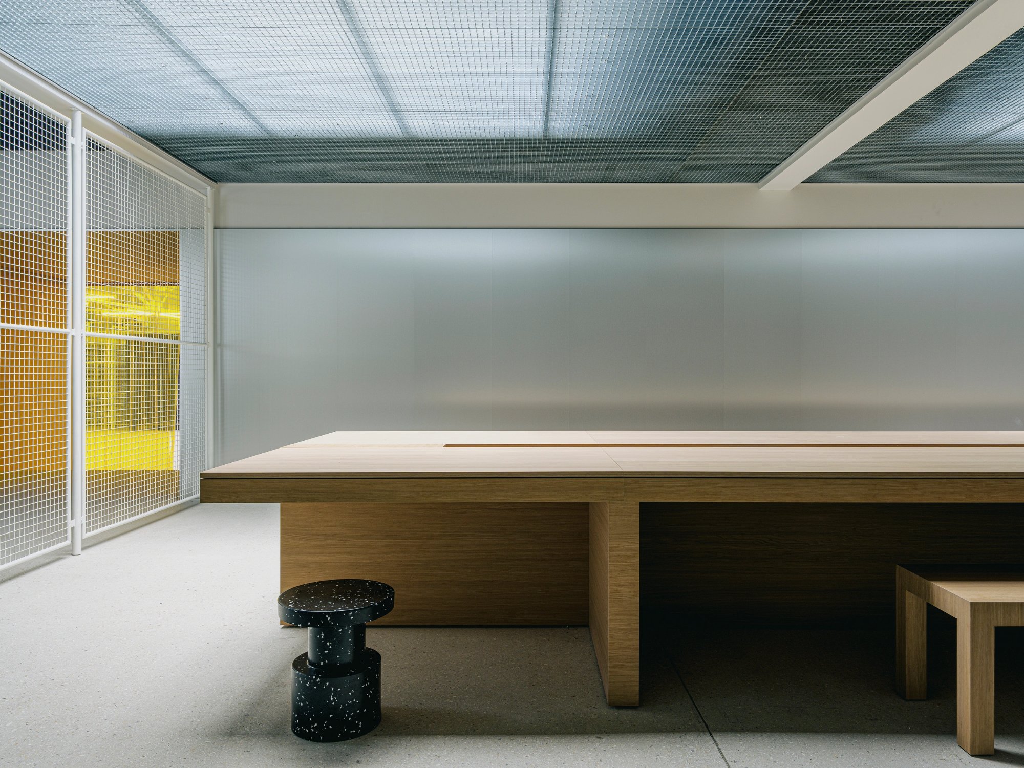 nc-projekt-yard-agency-france-office-bit-stool-6