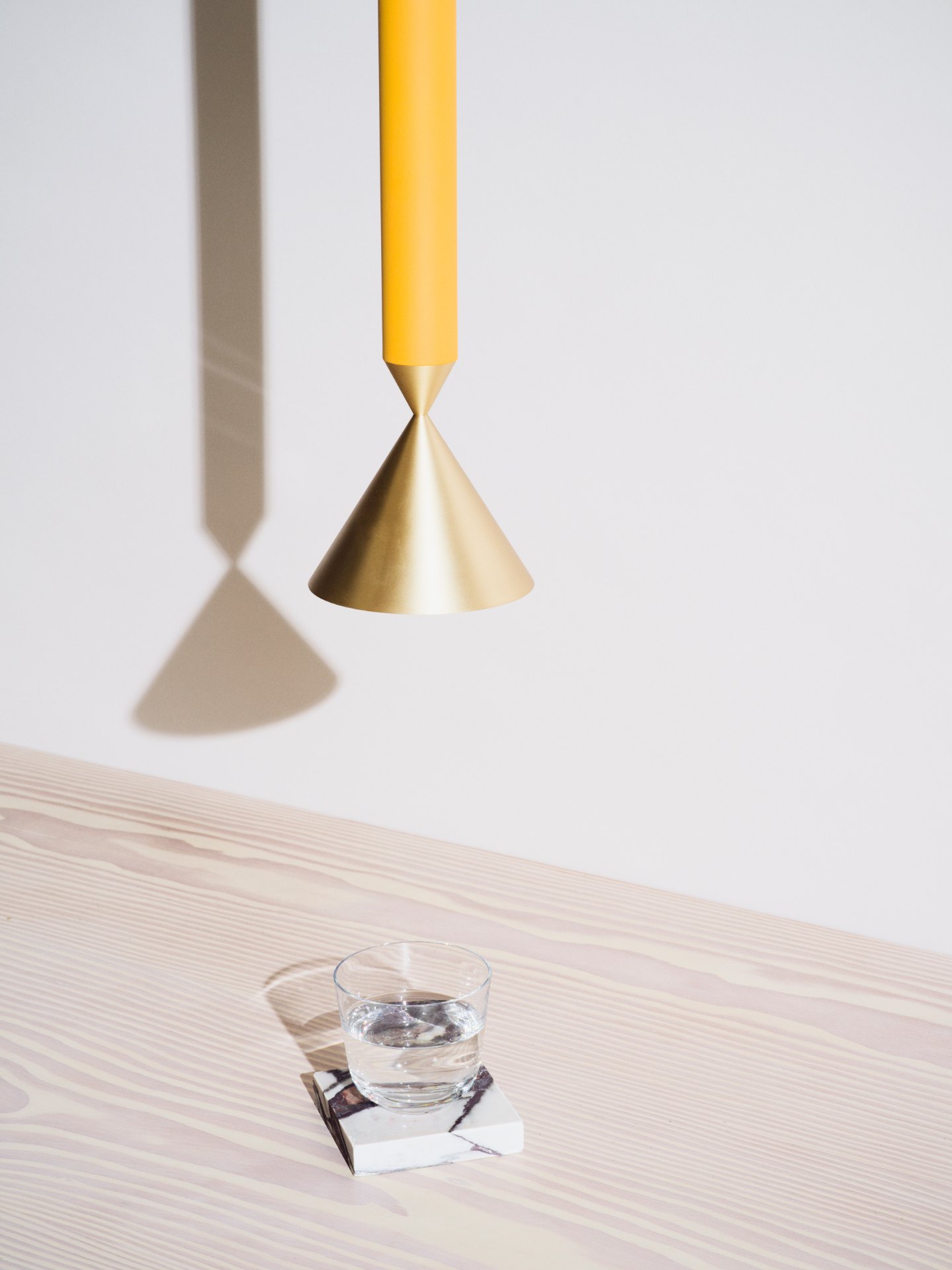 Apollo 79 Pendel Limited Edition i et indrettet rum