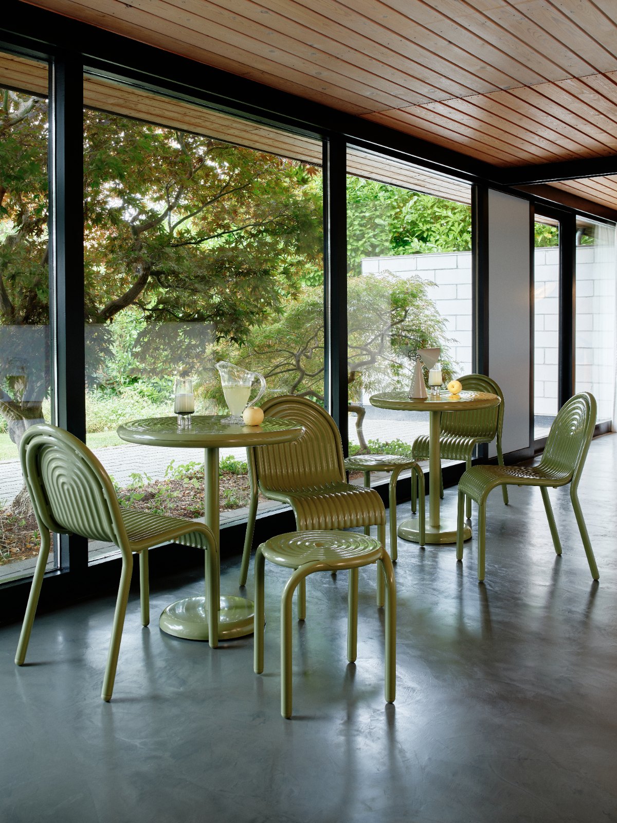 Tom Dixon Groove Lounge Chair Tom Dixon Groove Lounge Chair