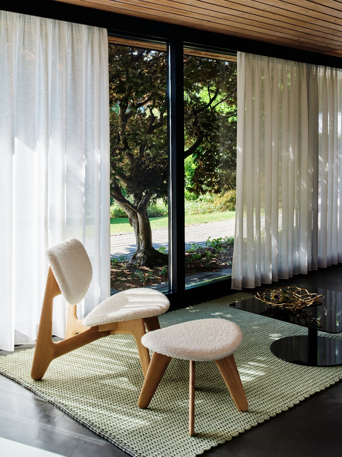 Tom Dixon Slab Ottoman Tom Dixon Slab Ottoman