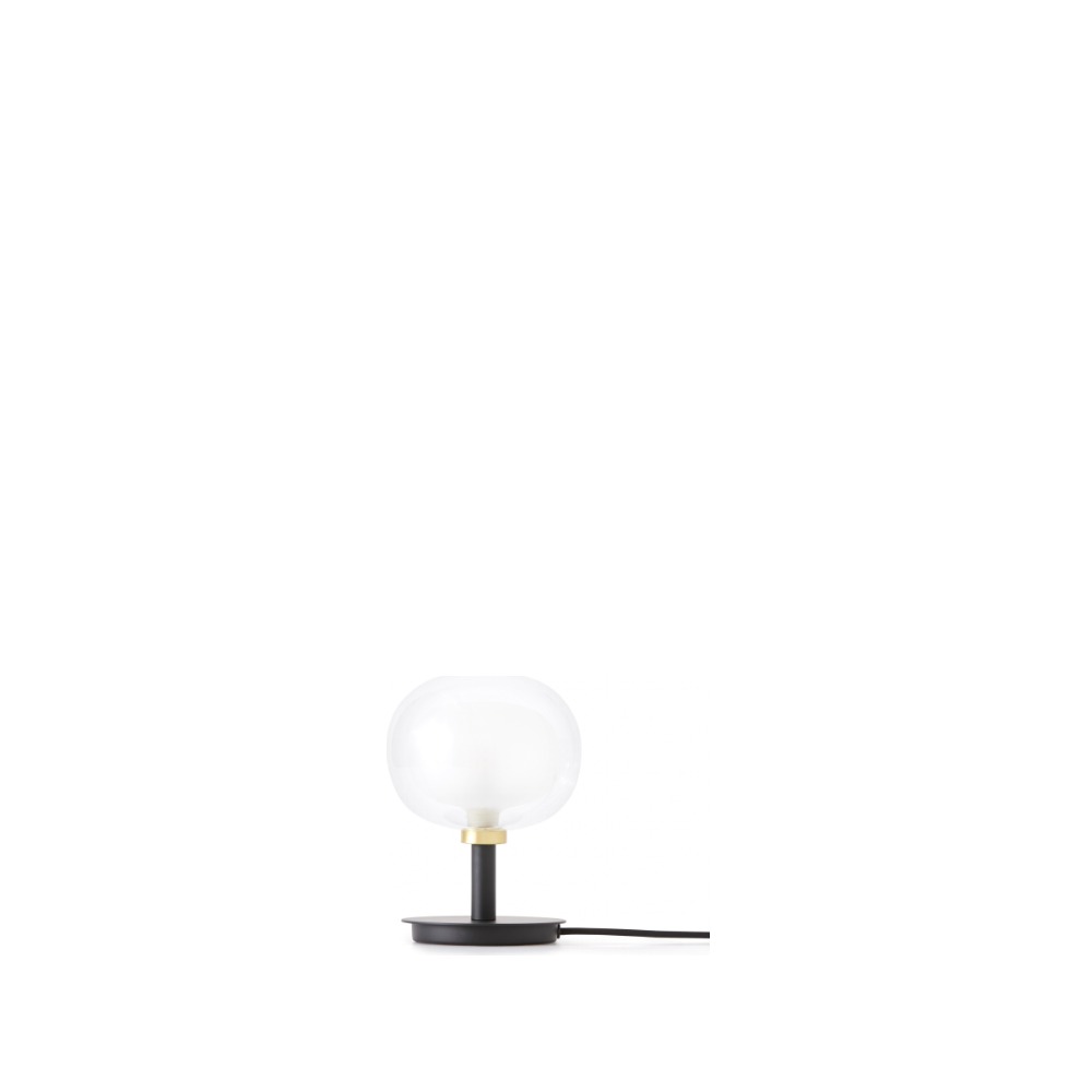 Nabila Bordlampe Ø16 cm høj i børstet messing og klart glas – Tooy Nabila Bordlampe Ø16 cm høj i børstet messing og klart glas – Tooy