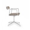 Vipp 452 Swivel Chair i Dark Sand tekstil med glidesko