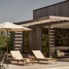 Atlantis parasol Ø330 i off-white over solsenge