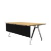 Versa konferencebord fra Wilkhahn med bordplade i eg, poleret aluminiumsstel og sort modesty panel
